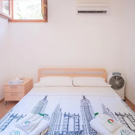 Holiday home Corallina *